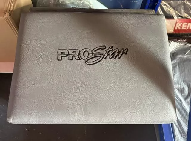 CENTER BOX CABIN FOR TRUCK PROSTAR GRAY FOR TOOL