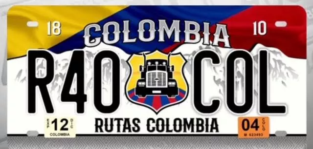 CHAPA (PLACA) DE LUJO R40 COLOMBIA BANDERA