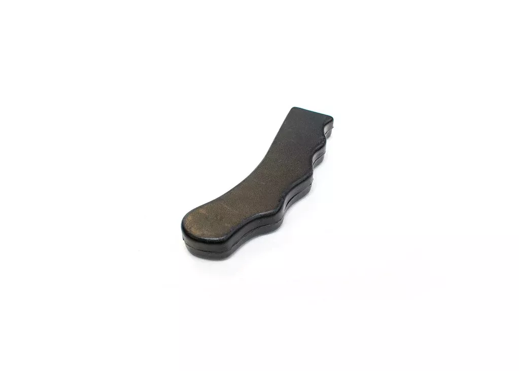 DOBINSONS | REAR BUMPER SWINGOUT HANDLE | REPLACEMENT RUBBER | RBHNDL