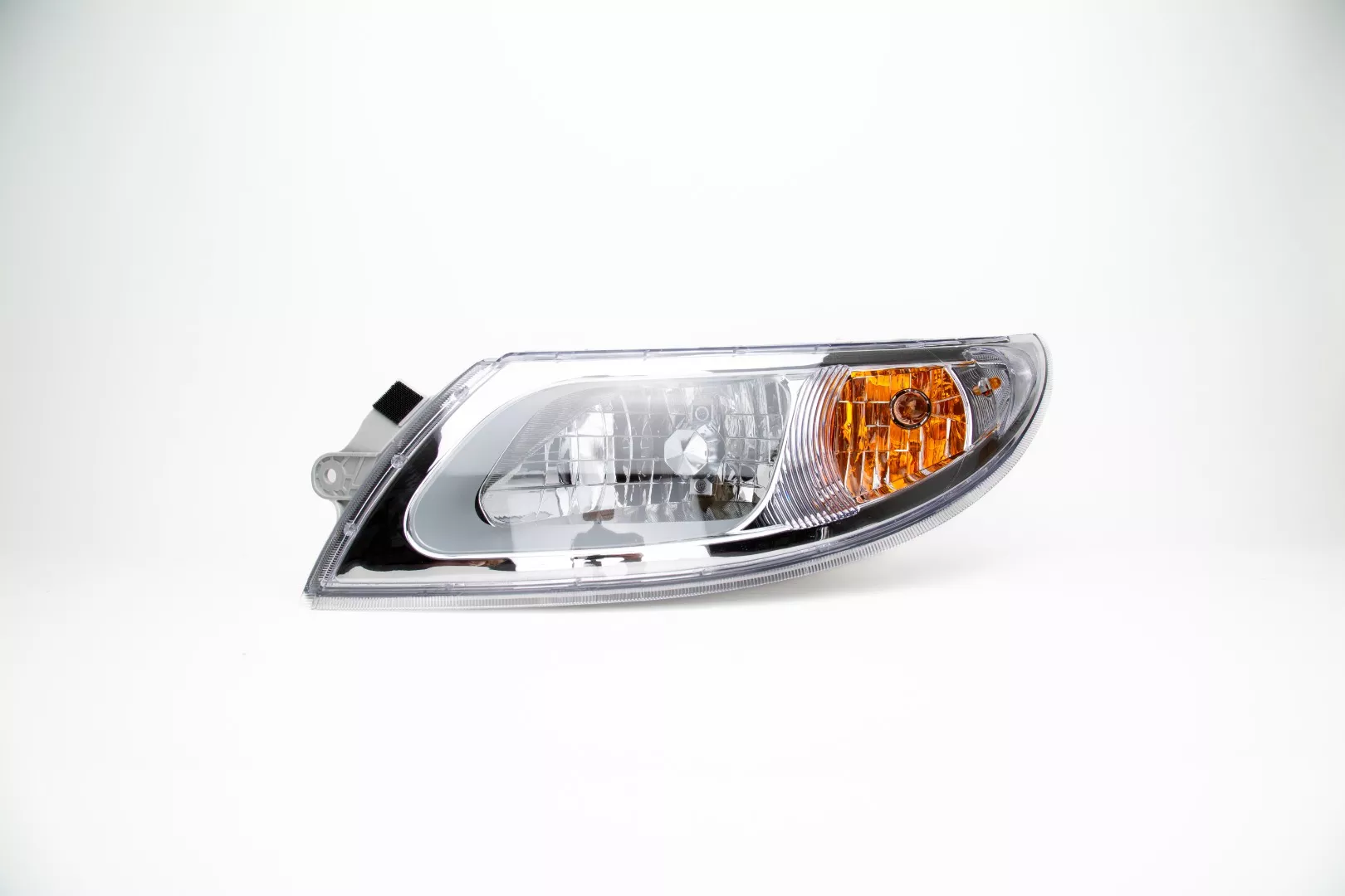 Fleetrite Replacement Headlight- International 4100, 4200, 4300, 4400 Left