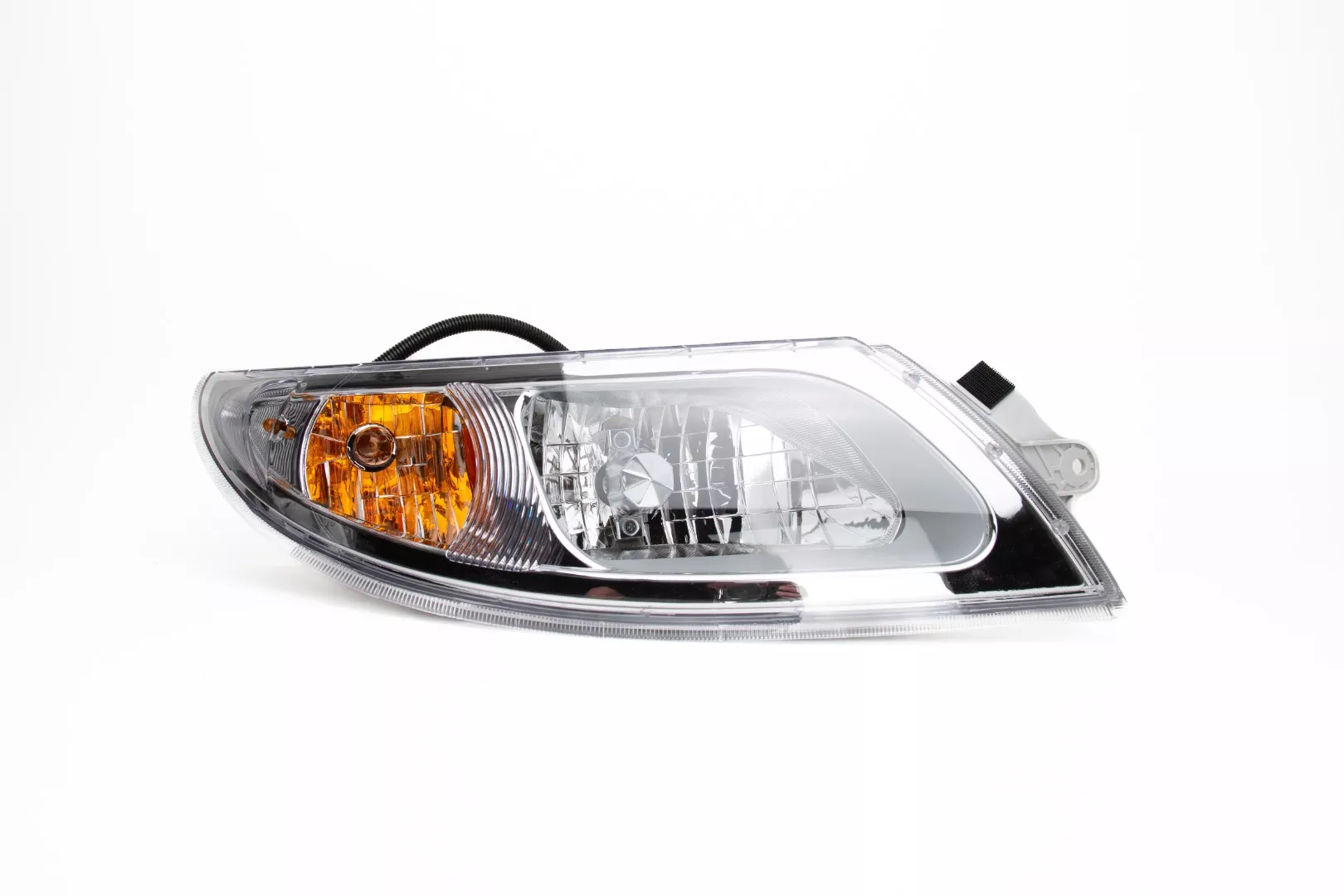 Fleetrite Replacement Headlight- International 4100, 4200, 4300, 4400 Right
