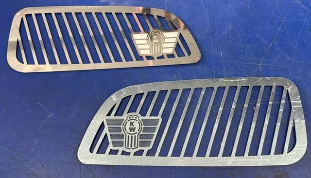 FOG LIGHT PROTECTOR STAINLESS STEEL KENWORTH T660 X 2