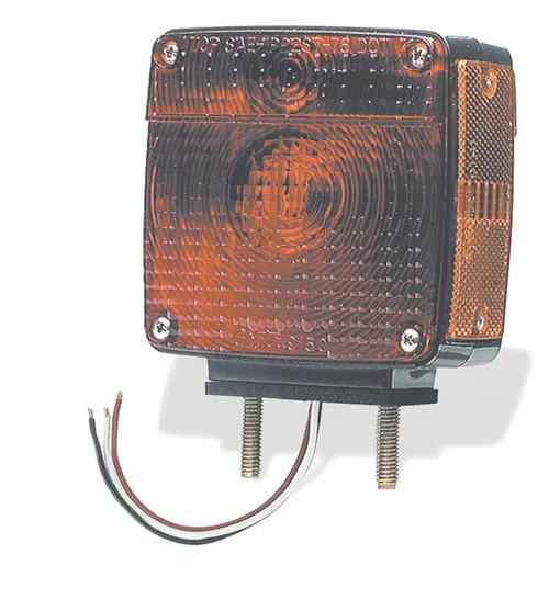 Grote S/T/T Light, Red, 2-Stud Light W/Pigtail, LH | 55420
