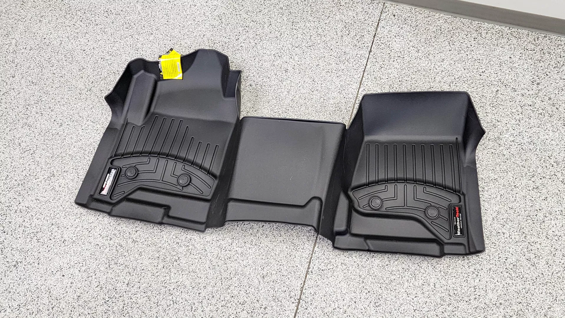 International CV Moulded Floor Liner- Crew Cab, Front, No Console