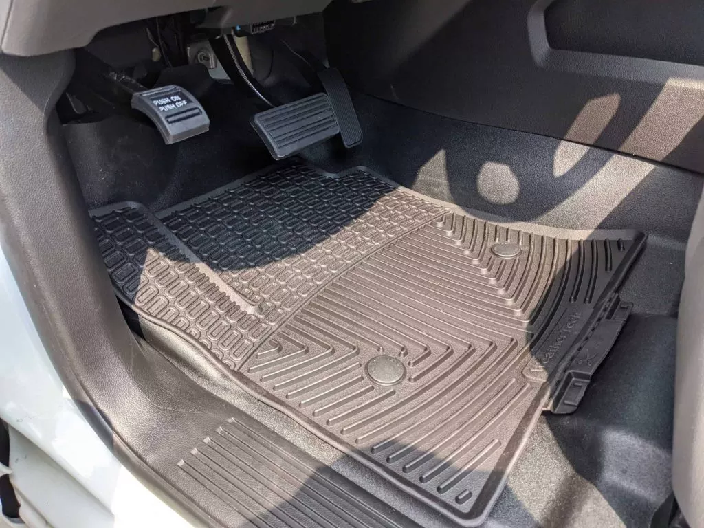 International CV Rubber All-Weather Floor Mats- Front
