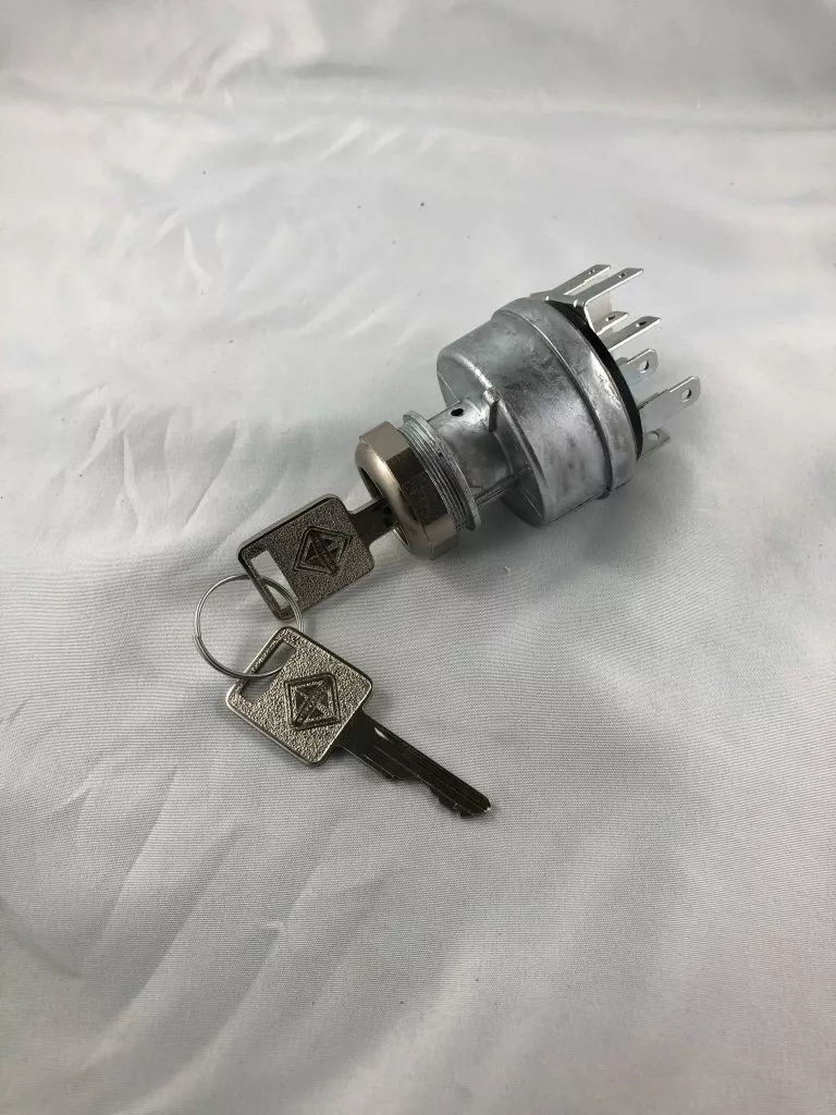 International Ignition Switch w/ 2 keys