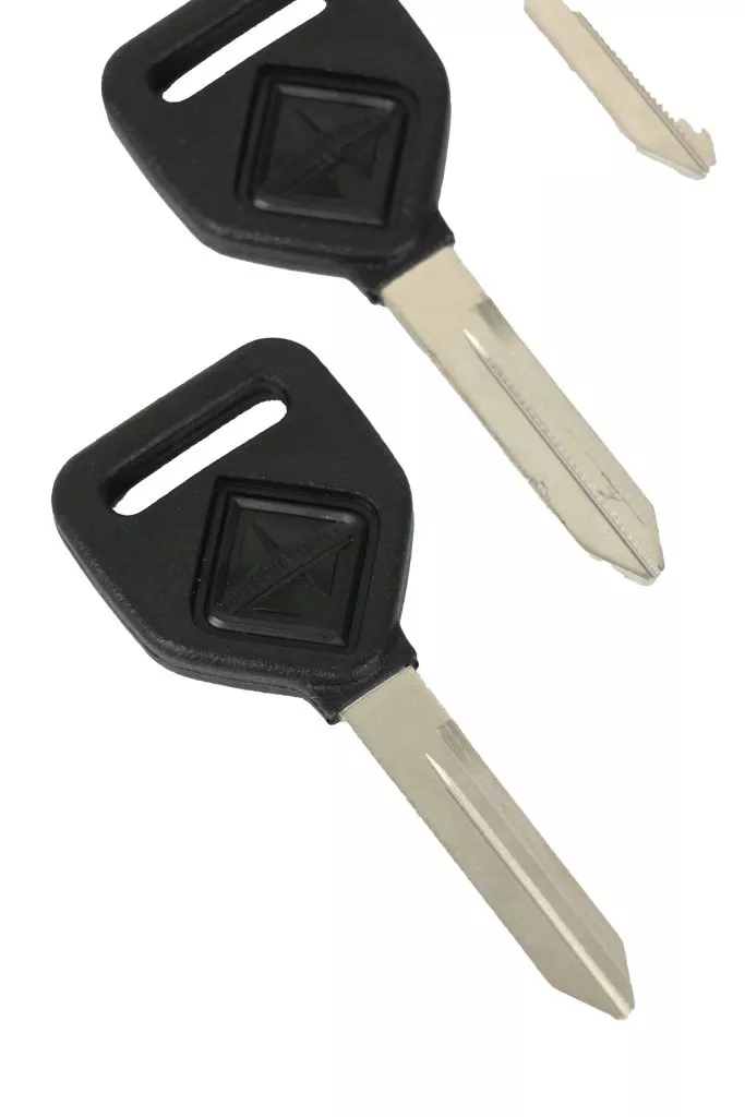 LOT OF 4 Key blanks for International trucks- Replace 2506694C1