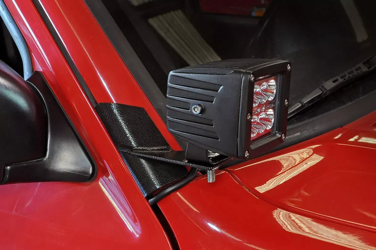 Rough Country | Mounting Brackets(Lighting) | Jeep Lower Windshield Light Mounts 84-01 XJ Cherokee Rough Country | 70525