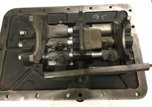 S1528R Eaton Fuller Forward Reman Shift Housing