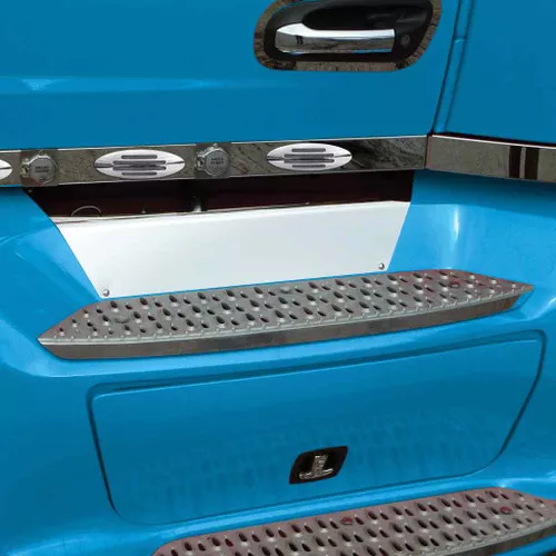 TRUX TP-1648 PET. 579 FRONT STEP TRIM